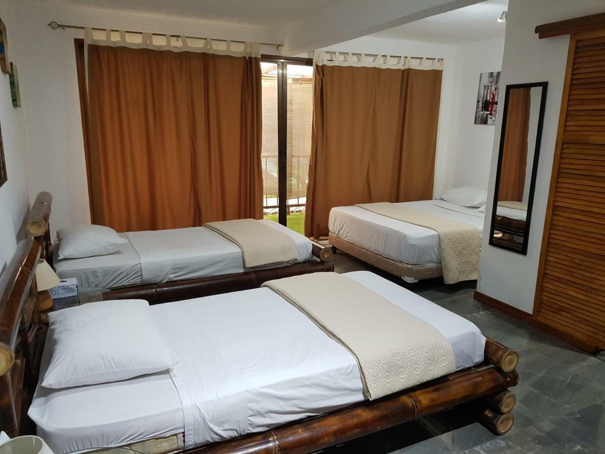 Hotel Bugabutik Puerto Viejo de Talamanca Kültér fotó