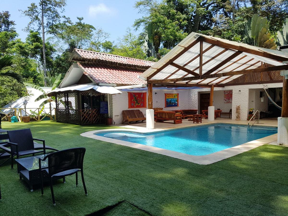 Hotel Bugabutik Puerto Viejo de Talamanca Kültér fotó